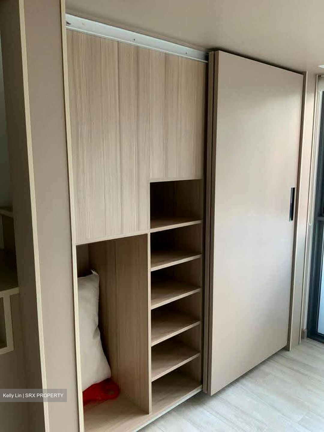 J Gateway (D22), Condominium #626643281